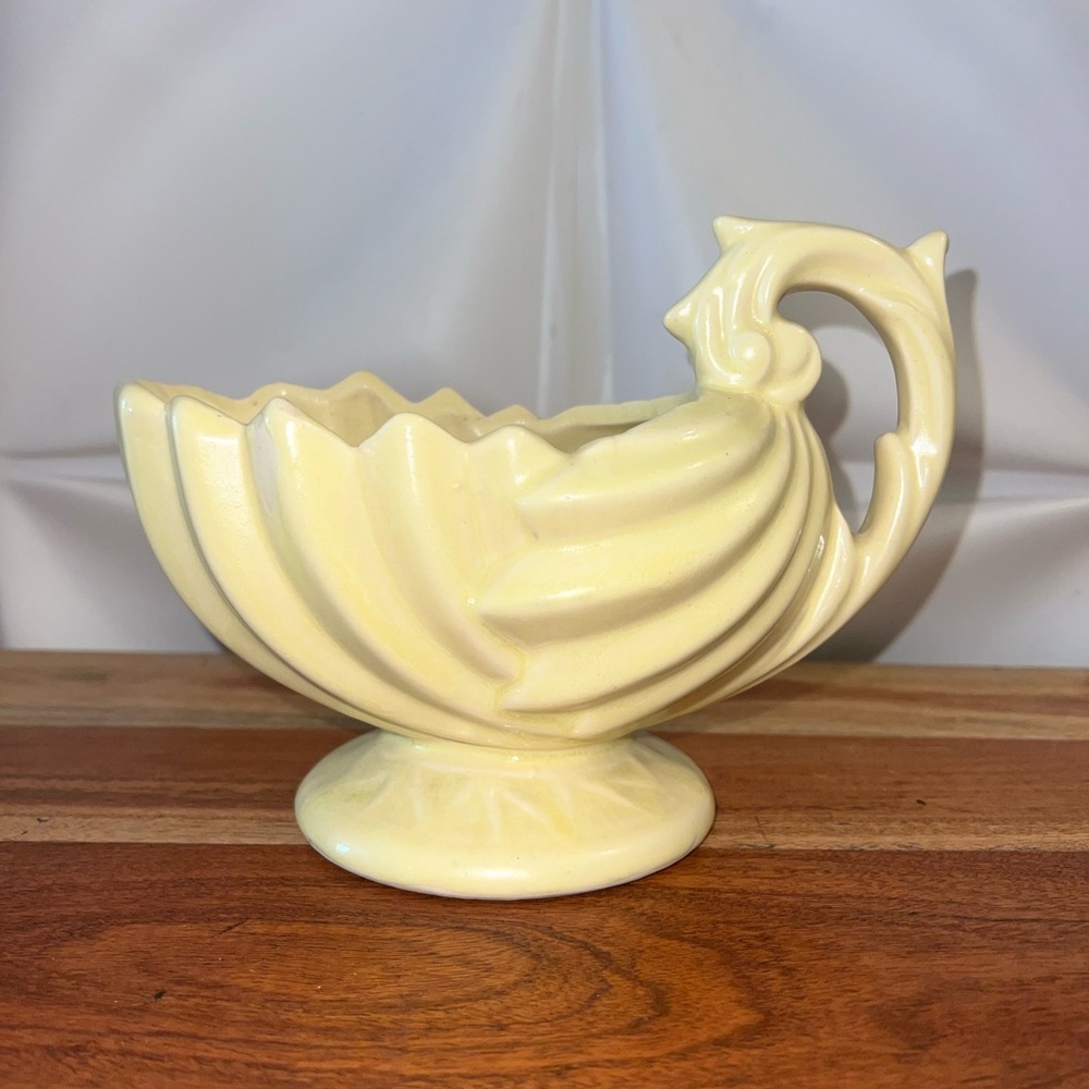 vintage 1940s McCoy ceramic gravy boat